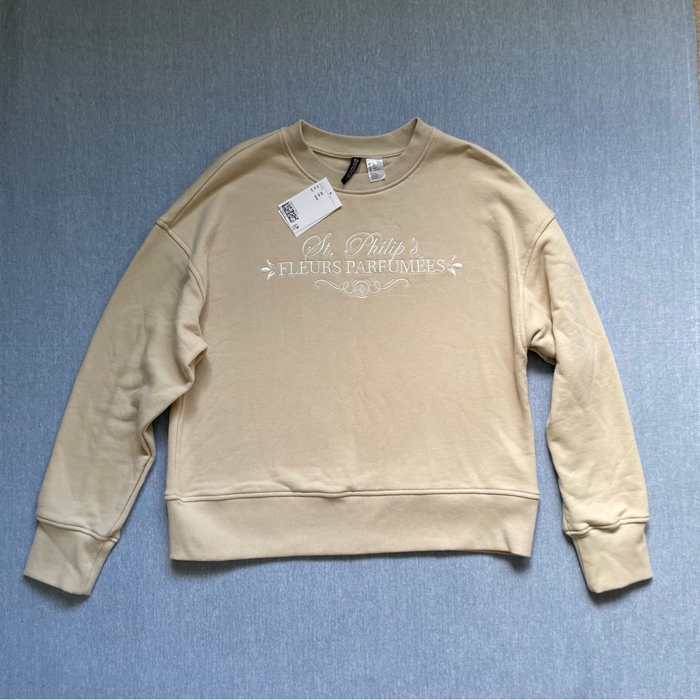 New H&M Sweatshirt Size XS Light Beige Minimal Everyday